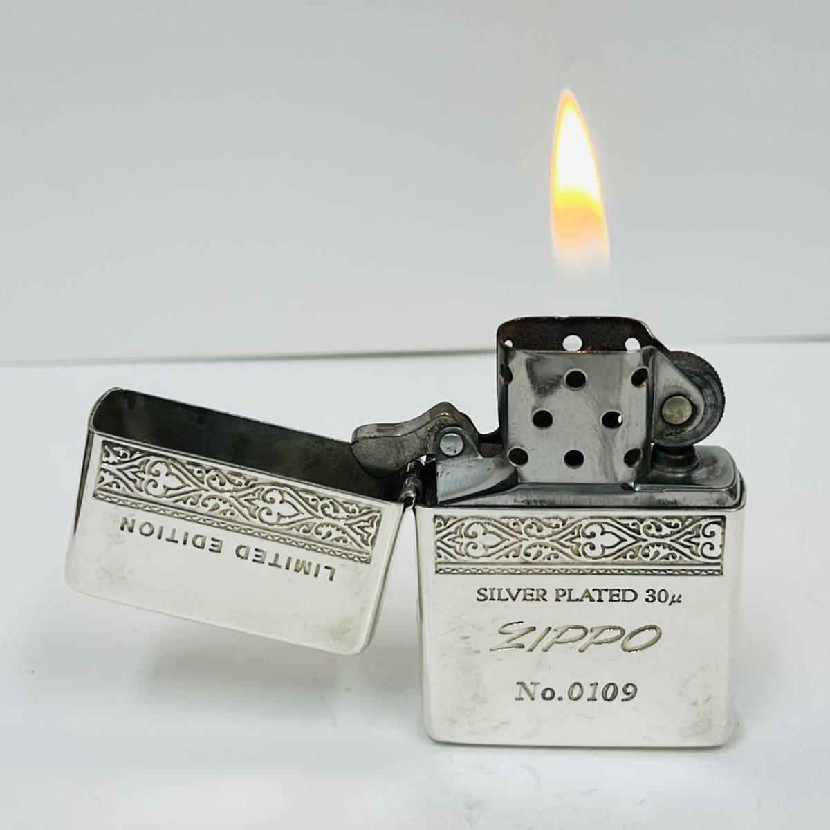 ZIPPO ジッポー SILVER ナンバー入り 1994年製 限定1000個 LIMITED EDITION リミテッドエディション ケース付き シルバー ZIPPO 1994年製 ジッポ