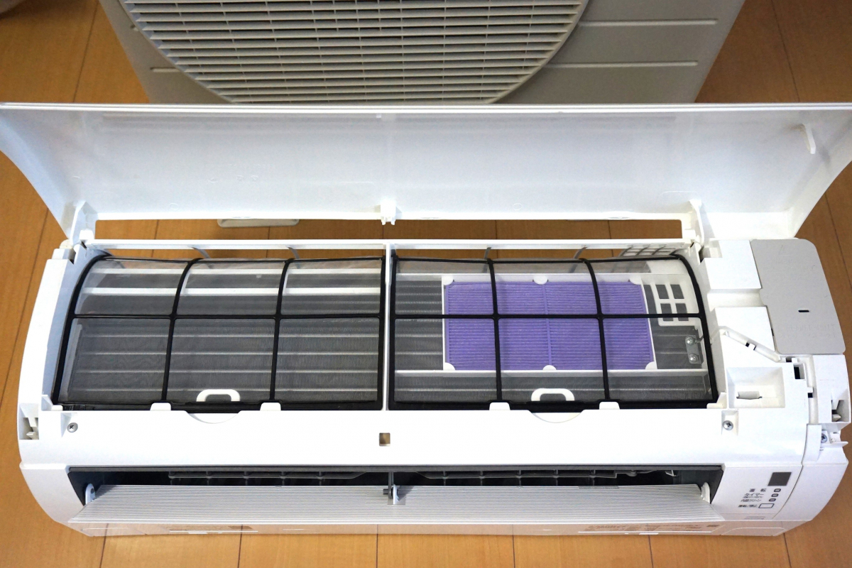 DAIKIN/ダイキン ルームエアコン 6畳 AN22ZES-W/AR22ZES 2022年