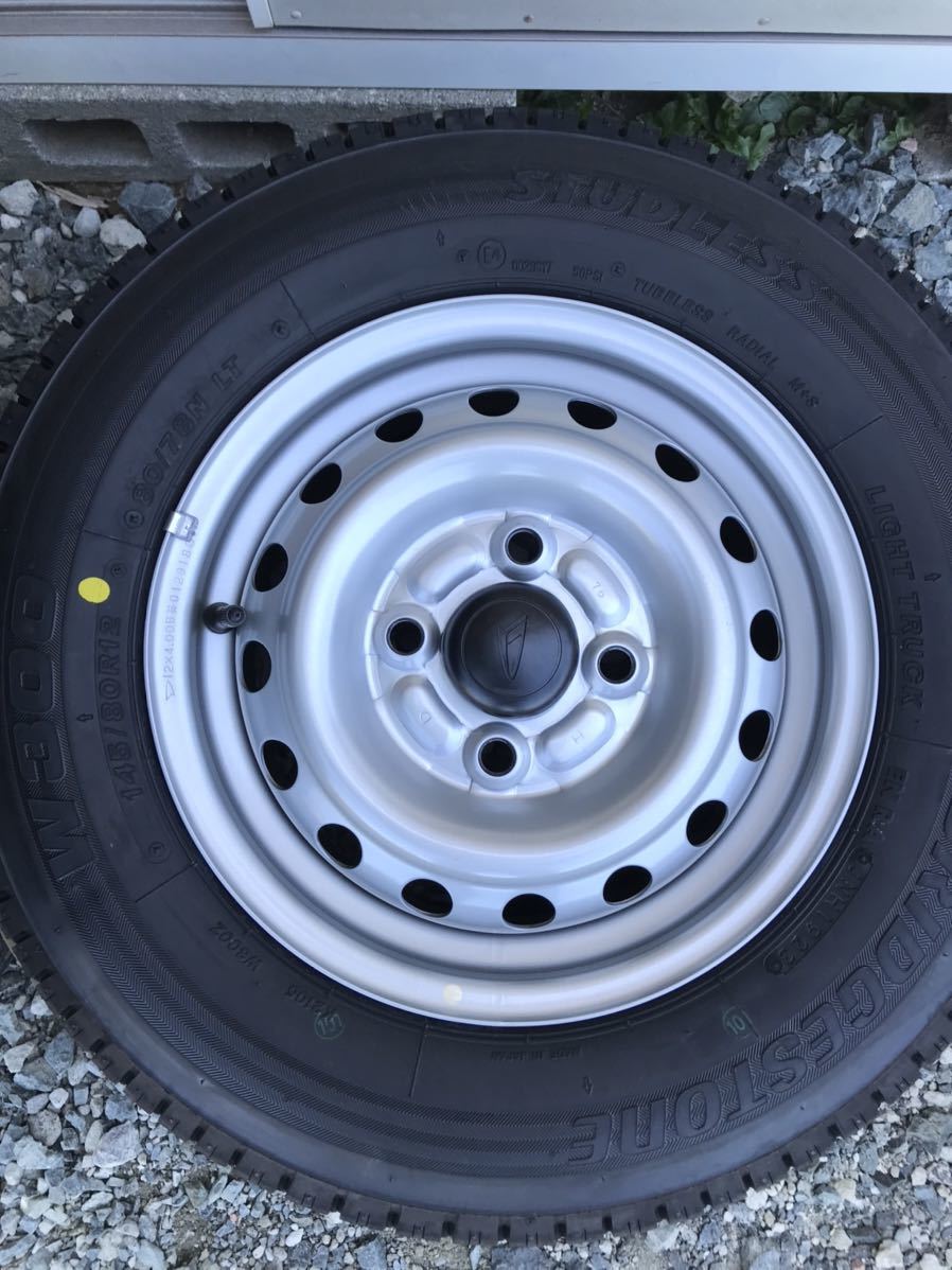 軽トラ 軽バン 新品スタッドレスタイヤ 145/80R12ダイハツ ハイゼット 
