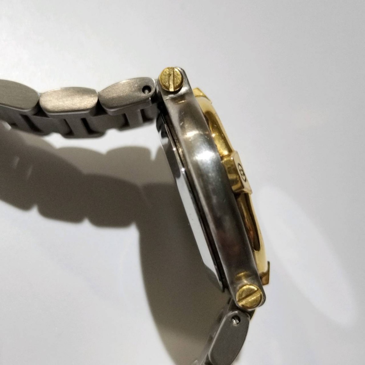 GUCCI グッチ 9000L レディース腕時計 3針 デイト ゴールド シルバー