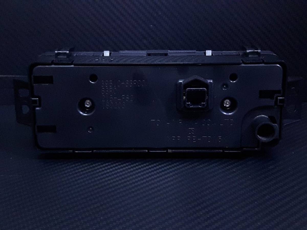 エアコンスイッチパネル 液晶反転加工 スペーシア LED打ち替え品に交換