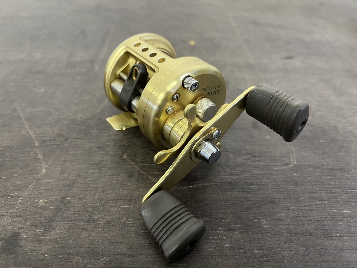 SHIMANO シマノ カルカッタ51XT 左巻き シマノ☆カルカッタ☆51XT