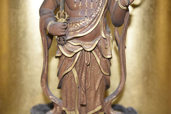仏教美術 骨董 呉立波 細密一木彫り 極彩色『九龍観音顕現像 巨大天然