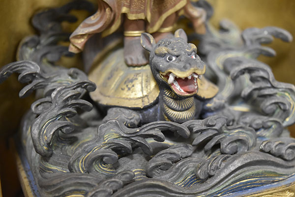 仏教美術 骨董 呉立波 細密一木彫り 極彩色『九龍観音顕現像 巨大天然