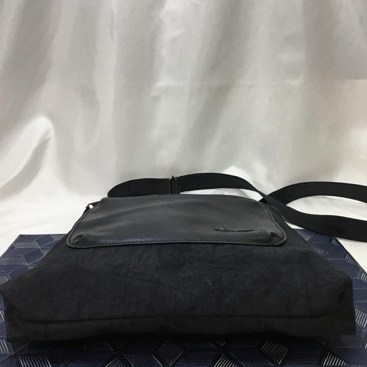 中古/現状品/CH】IBIZA イビザ ショルダーバッグ ブラック ナイロン 