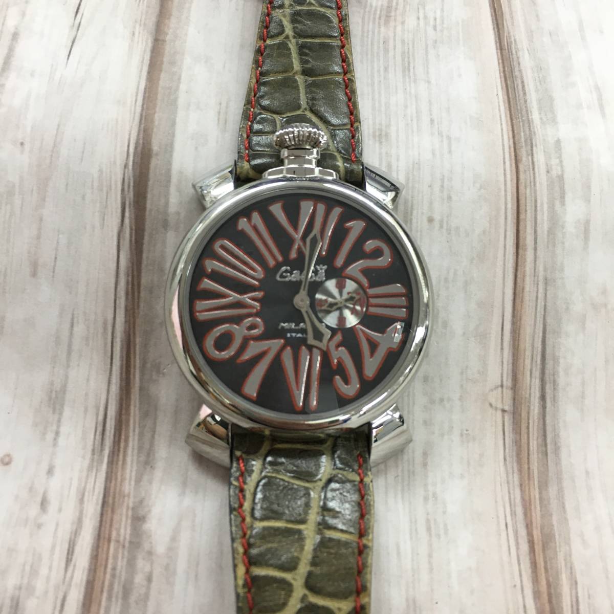 ガガミラノ マヌアーレ スリム 46mm 新品電池 メンズ腕時計 正規品 