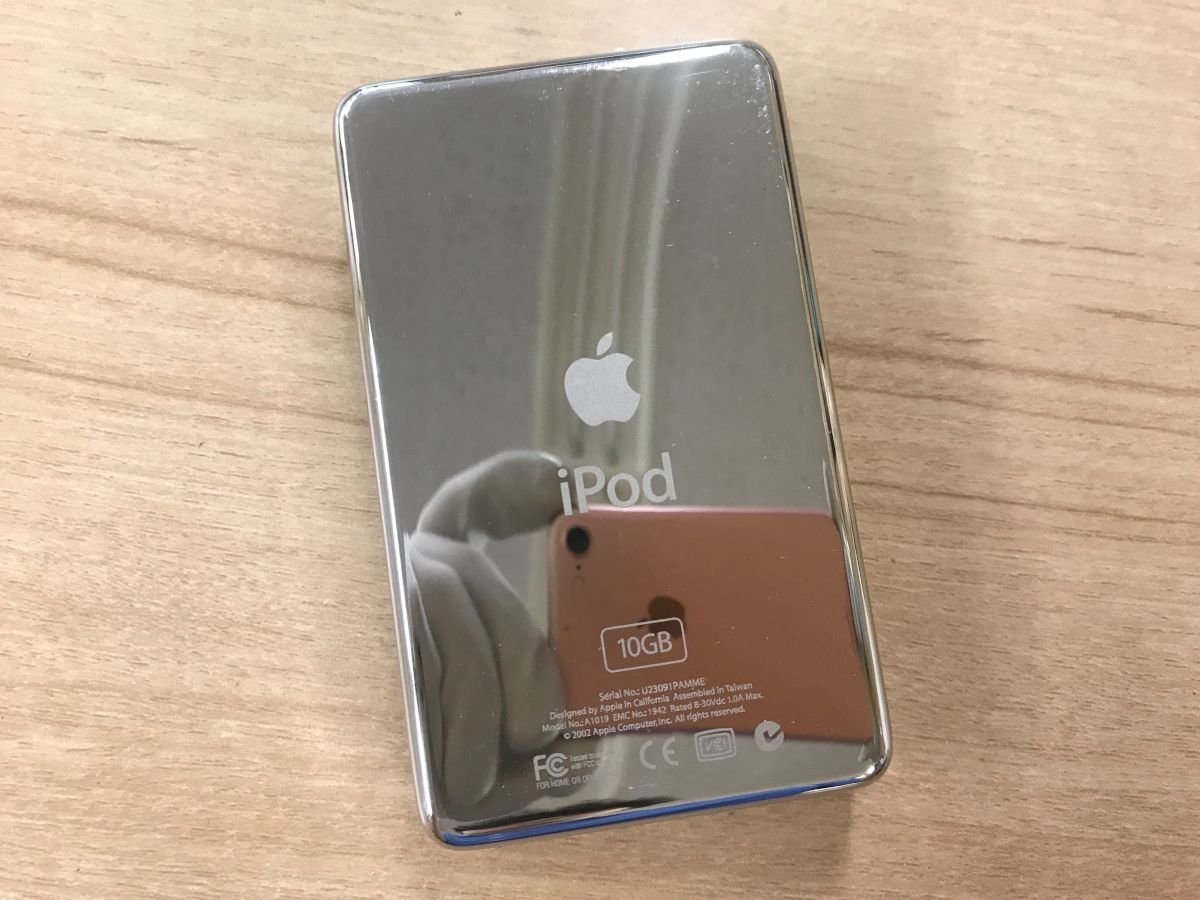 美品 APPLE A1019 iPod 2th Touch Wheel 10GB◇ジャンク品 [9296W