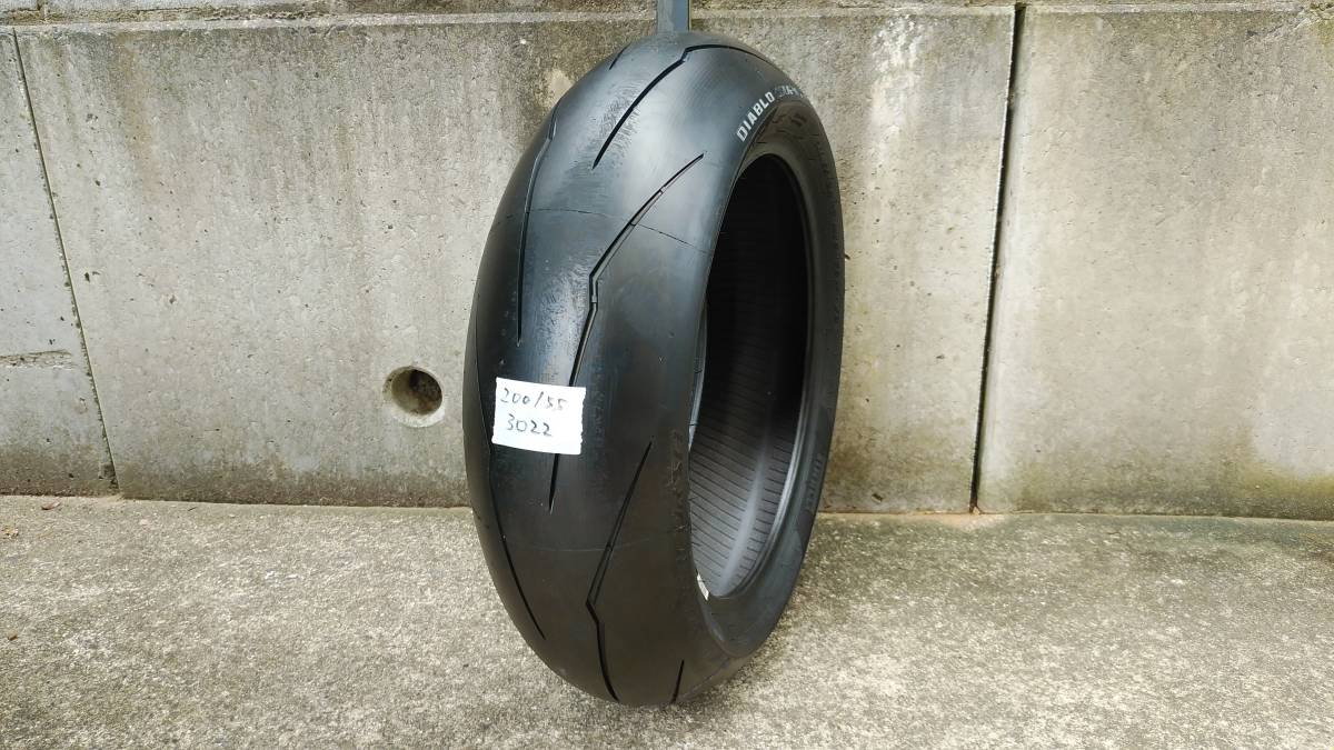 新品未使用！！ピレリ ディアブロスーパーコルサV3 200/55ZR17 SC1 22