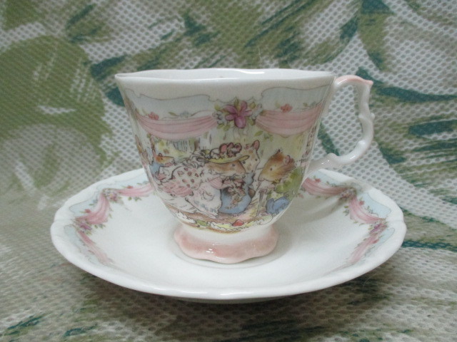ロイヤルドルトン ウェディング カップ&ソーサー/Royal Doulton THE