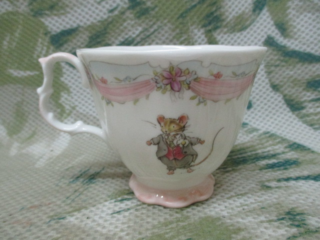 ロイヤルドルトン ウェディング カップ&ソーサー/Royal Doulton THE