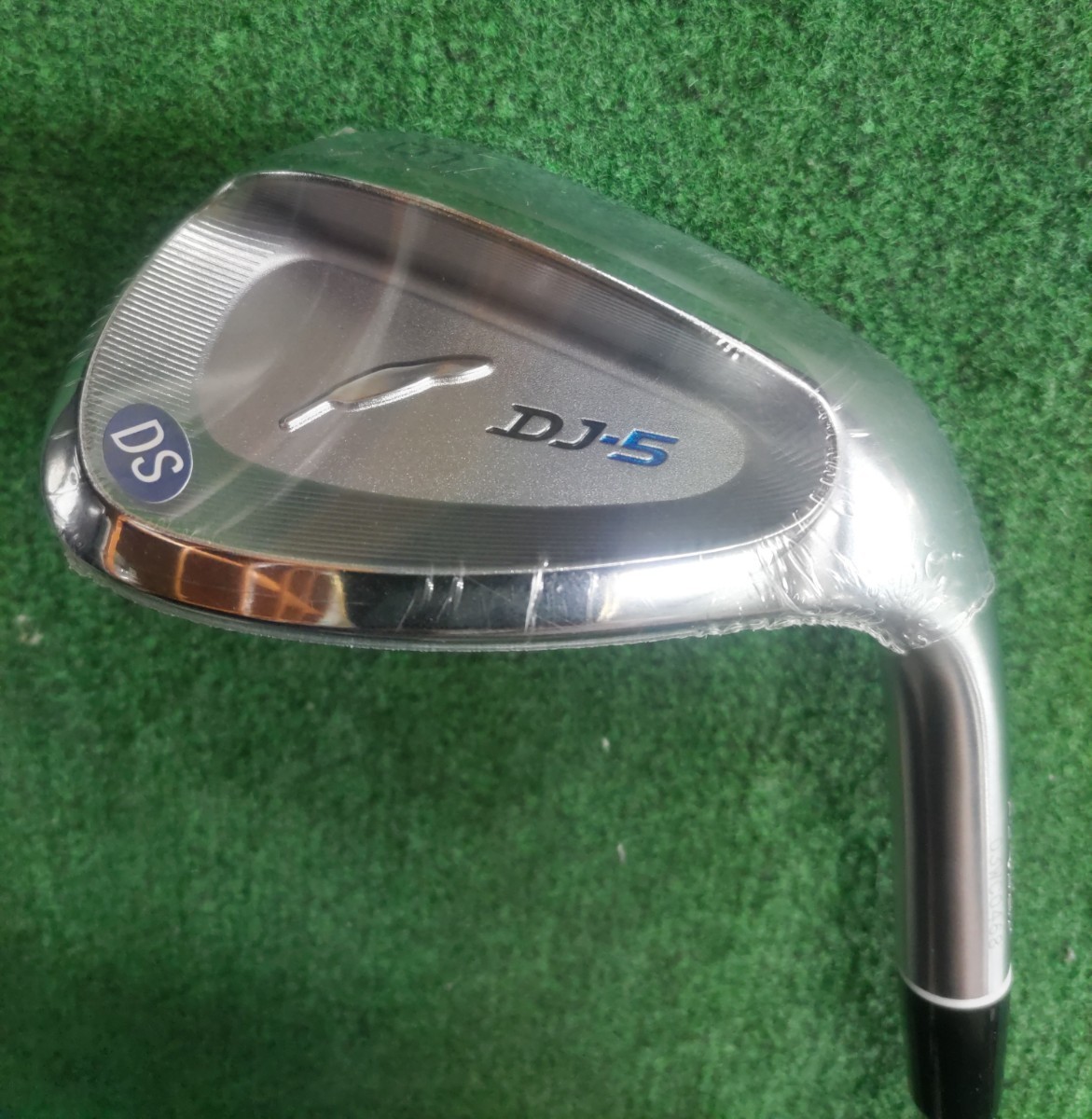 フォ-ティンウェッジDJ-5 DSモデル56°オリジナルシャフトNS91W新品未使用。