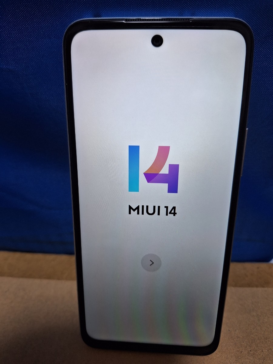 ◇iPhone8シルバー 64GB SIMロック解除済み 中古◇ 【公式通販】
