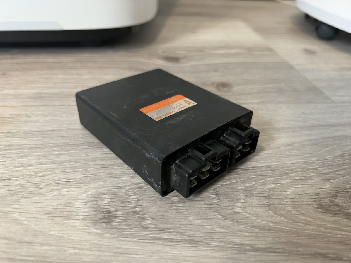 バリオス 1型　取り外し　純正 CDI イグナイター ZR250A 点火　電装　コンピューター