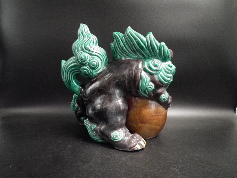 九谷焼 唐獅子 糠川清章 八幡窯 大吉 作家銘有 玉獅子 二代目徳田八十