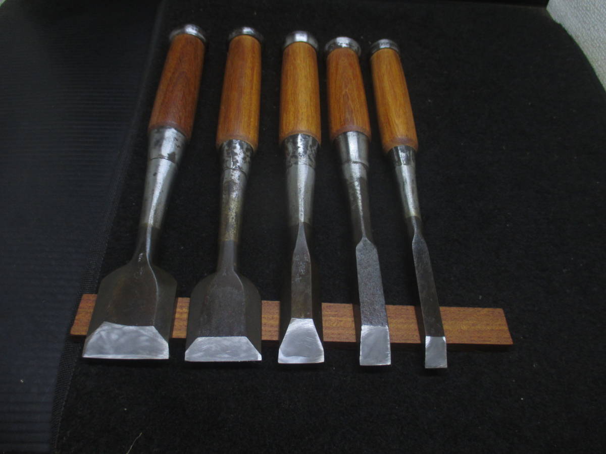 鑿 叩き鑿 鉄刀木柄 刃巾 寸4 1寸 8分 7分 5分 5本 送料￥520 大工道具
