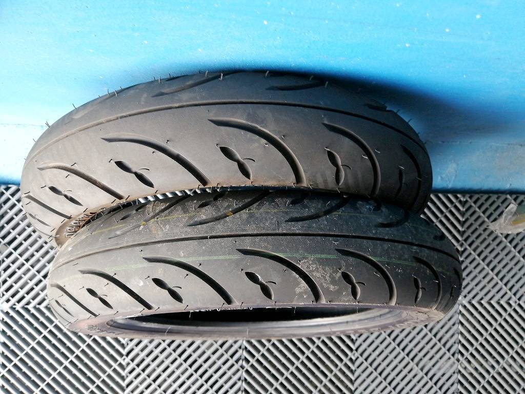 ☆【AZ】 ダンロップ D307 100/90-10 56J 新品 リード125 スペーシー100 D307 : 100⁄90-10 XC150シグナス □AZダンロップ スペーシー100 ☆【AZ】 ダンロップ D307 100/90-10 56J 新品 リード125 スペーシー100 D307 : 100⁄90-10 XC150シグナス □AZダンロップ スペーシー100