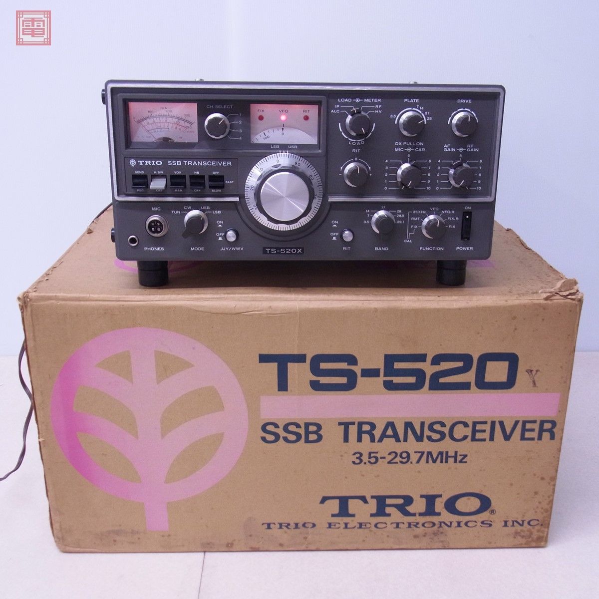 k*n様 TRIO TS-520X 美品 TRIO トリオ TS-520X HF 元箱付【60 TRIO トリオ TS-520X