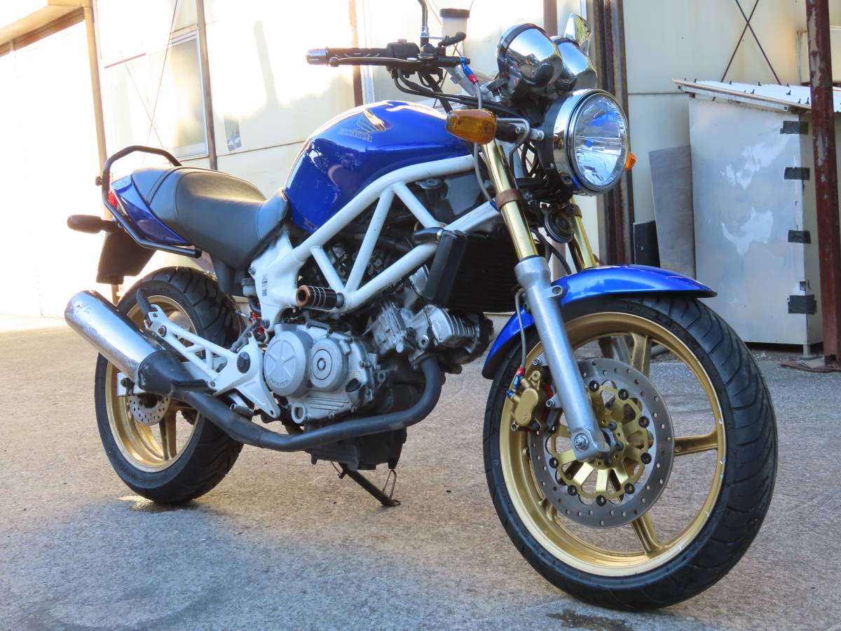 9206km ★始動動画あり★ ホンダ VTR250  MC33　中型 35596km VTR250 MC33 ホンダ 中型☆ 始動動画あり 26795km ☆始動動画