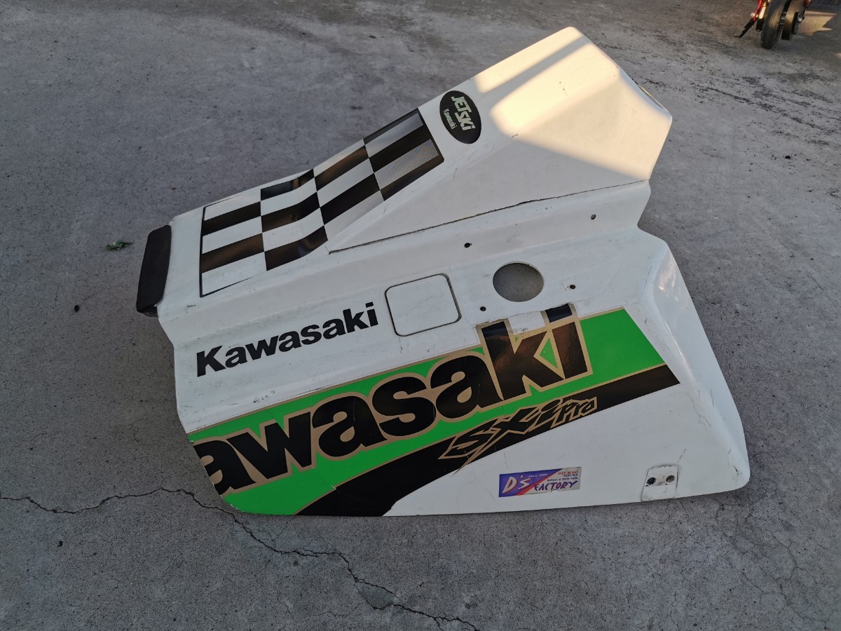 X2 カワサキ X-2 | 0 中古艇 ジェットスキー 1 旧 X-2の過去、