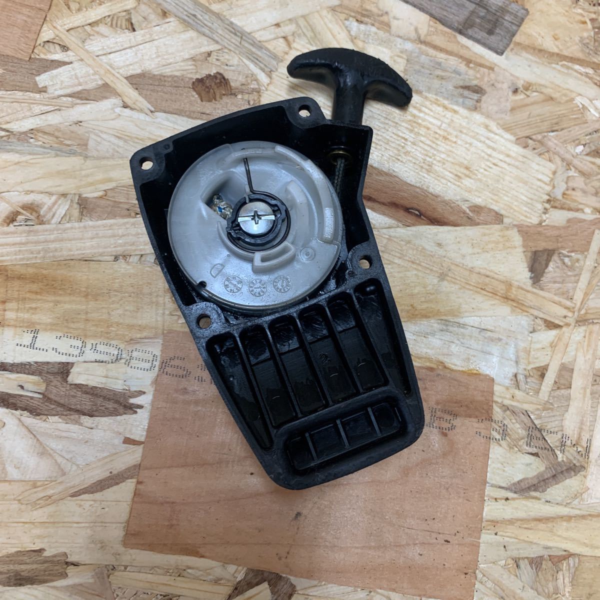 リコイルスターター Makita EUB4250 マキタ エンジンブロワ エンジン 
