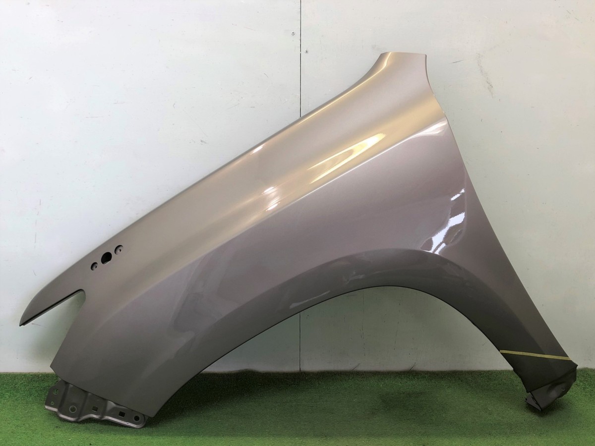 60576◇TRJ150W/GDJ150W/GDJ151W ランドクルーザープラド/ランクル プラド【後期】純正 左フェンダー◇H3-18.
