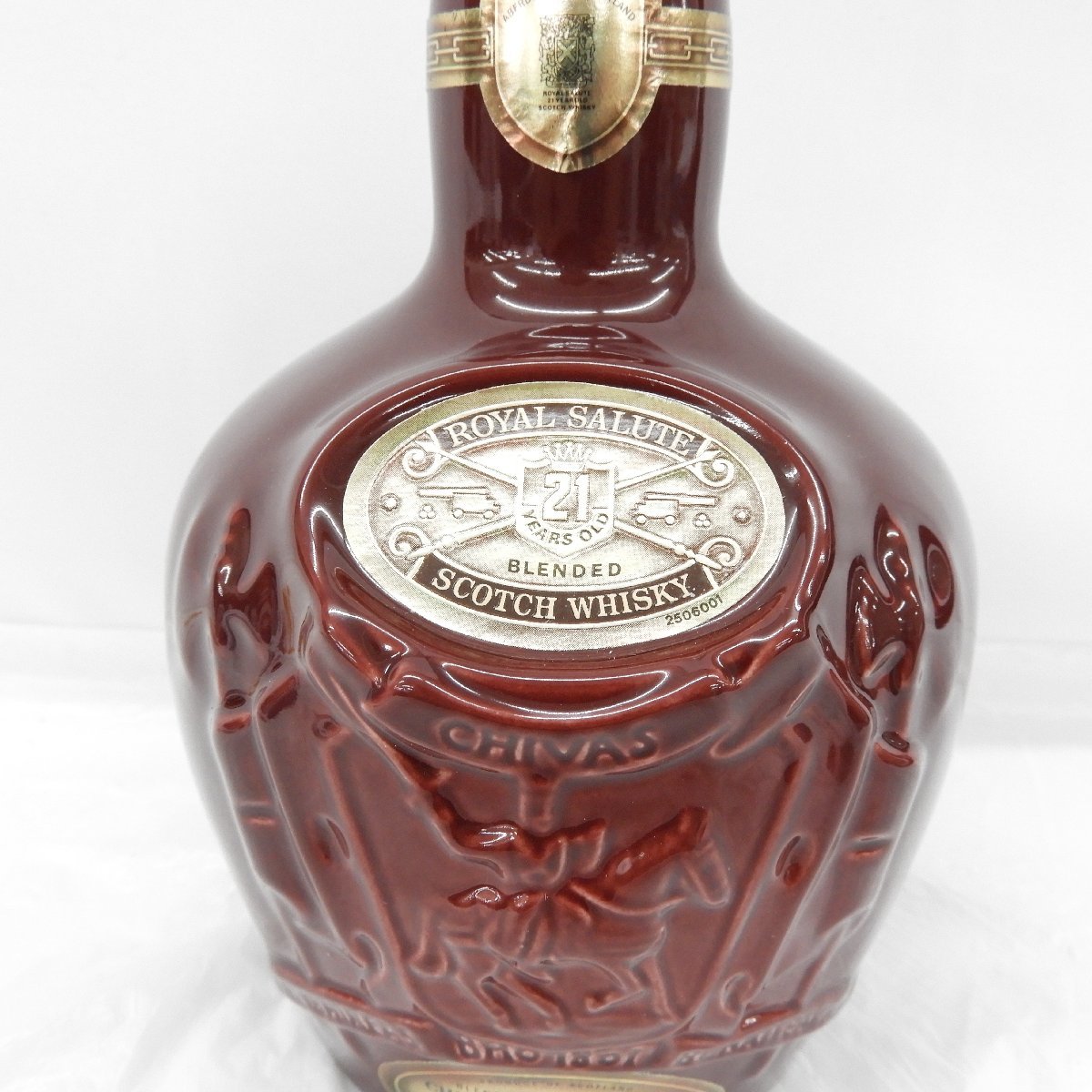 1円~ 【未開栓】ROYAL SALUTE ロイヤルサルート 21年 陶器ボトル