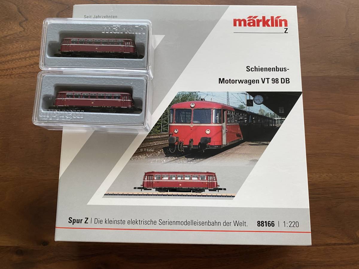 Marklin メルクリン　ミニクラブ　Zゲージ　　レールバス88166 DB VT98 + 88171 DB VS98 x 2両