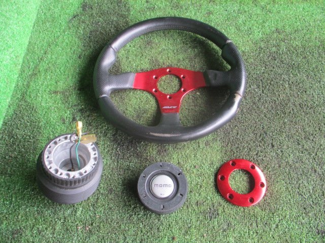 0164)EG6 シビック MOMO モモ RACE ステアリング ハンドルボス付き