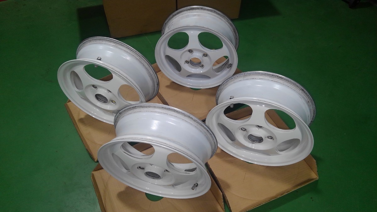 ディスモンド リーガマスター 14インチ ホワイト 4本SET 14×5J + 