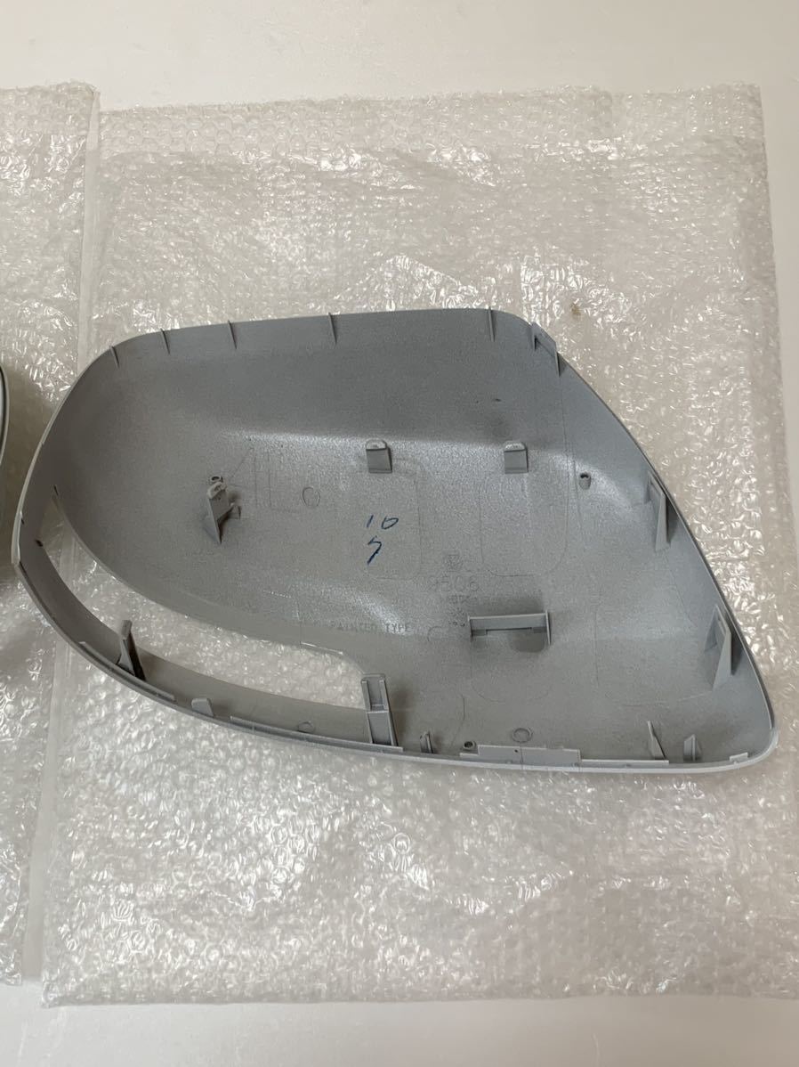 中古品》トヨタ純正 150プラド ミラーカバー ドアミラーカバー