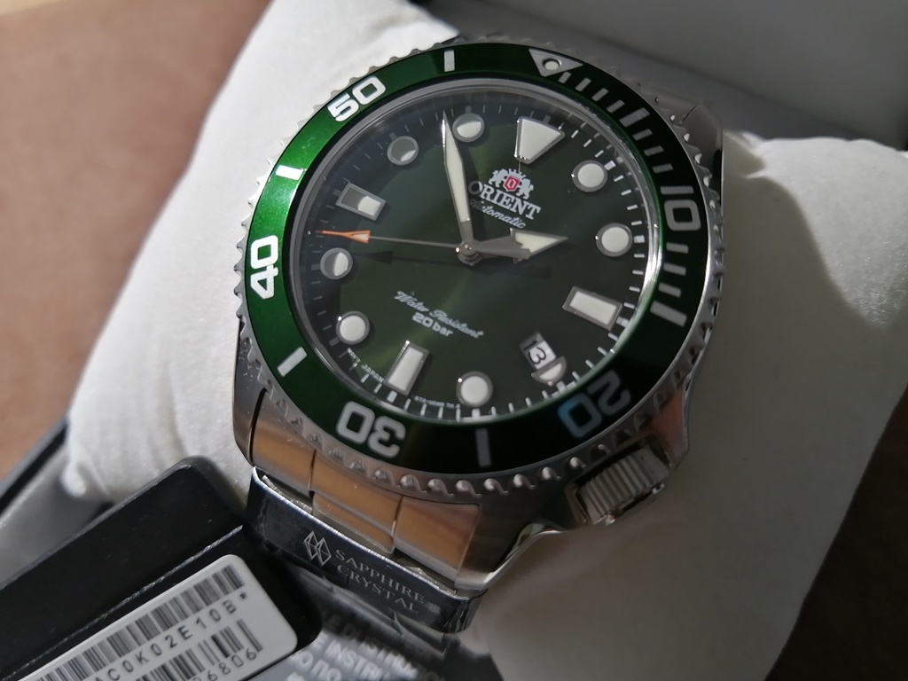 オリエント ORIENT 自動巻き(手巻付き) グリーン RA-AC0K02E10B マコ  