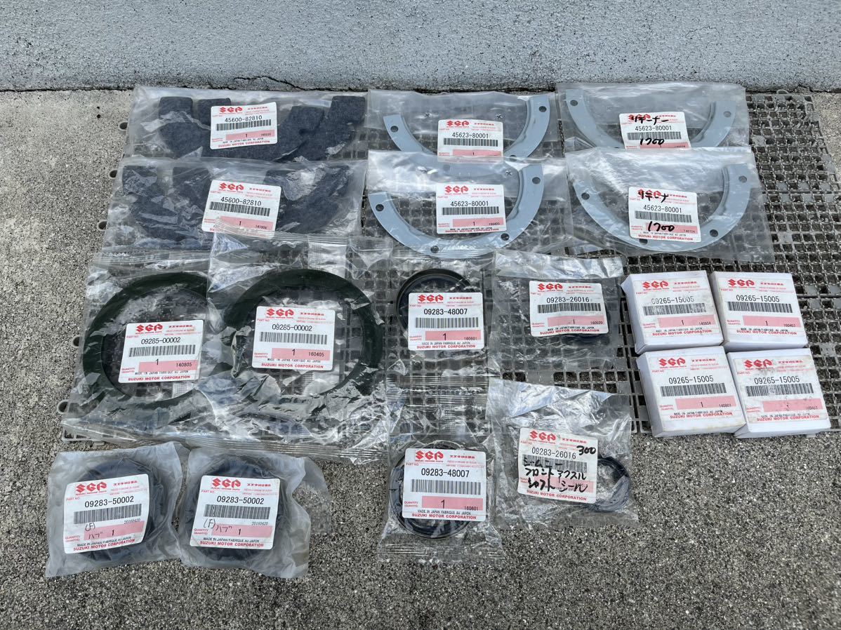 スズキジムニー　フロントナックル周り　OHパーツ　ja71