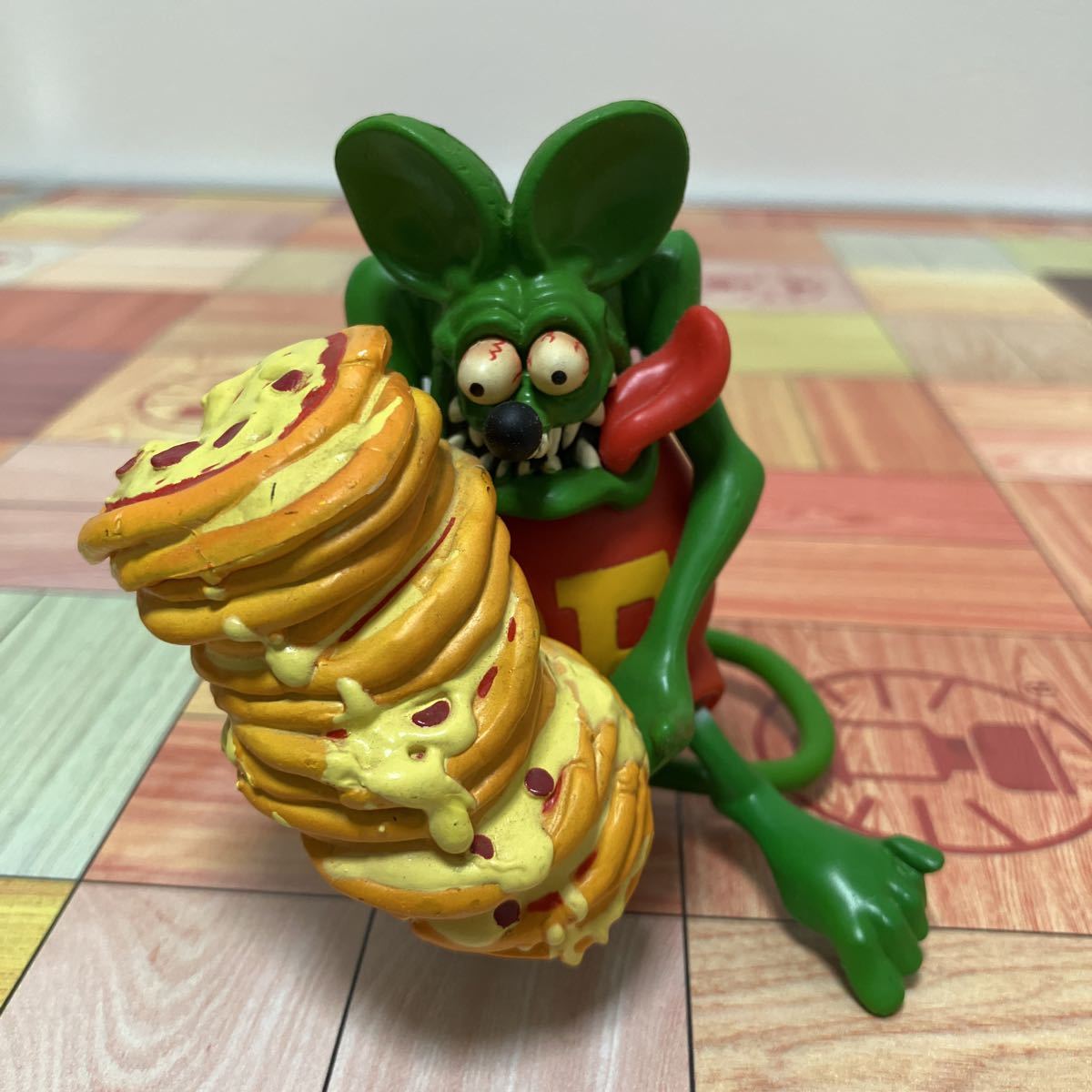 RAT FINK ピザ アクションフィギュア RAT FINK ピザ アクションフィギュア RAT FINK ピザ アクション