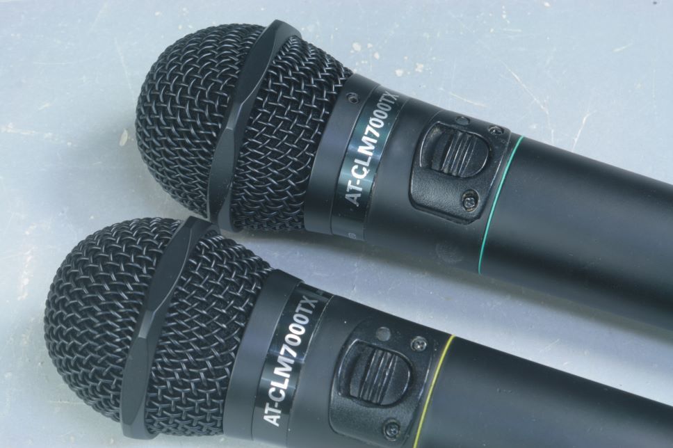 オーディオテクニカ赤外線ワイヤレスマイクセット シルバー極上