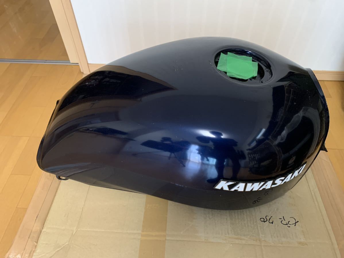 ゼファー750ガソリンタンク ゼファー750 ガソリンタンク タンク