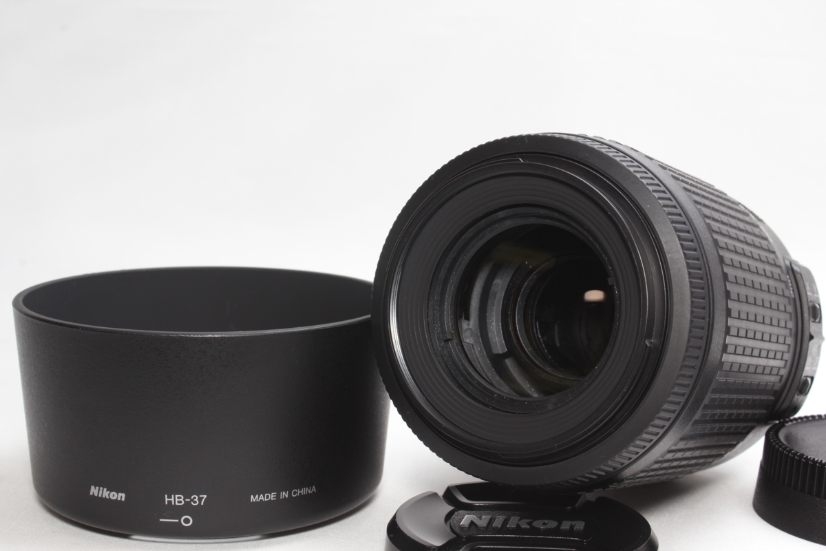 ★極上品★Nikon ニコン AF-S DX VR Zoom-Nikkor 55-200mm f/4-5.6 レンズ★フード付き＆送料無料