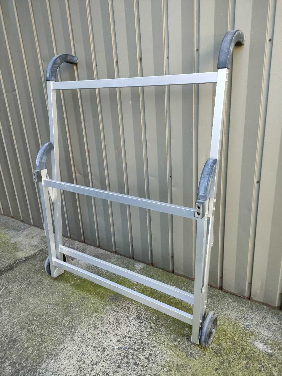 マツダロードスター等ハードトップ用スタンド