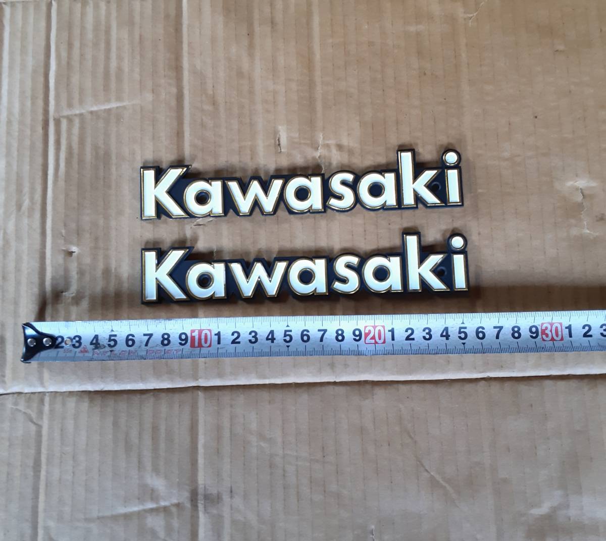 カワサキ/kawasaki/Z400FX/Z550FX/Z750FX/Z400GP/Z550GP/Z750GP/Z1/Z2/Z750RS/タンクエンブレム/ロングピッチ