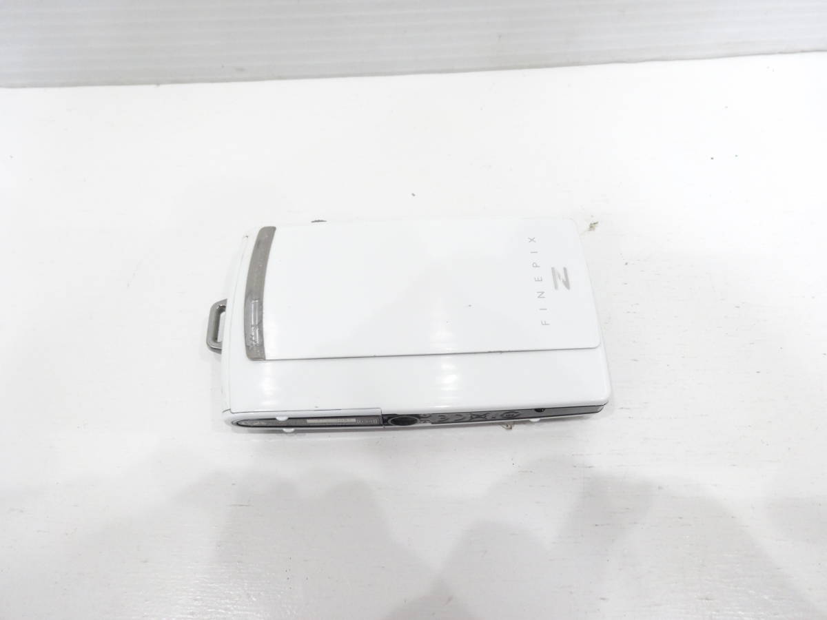 FUJIFILM 富士フィルム FinePix Z1000EXR コンパクトデジタルカメラ