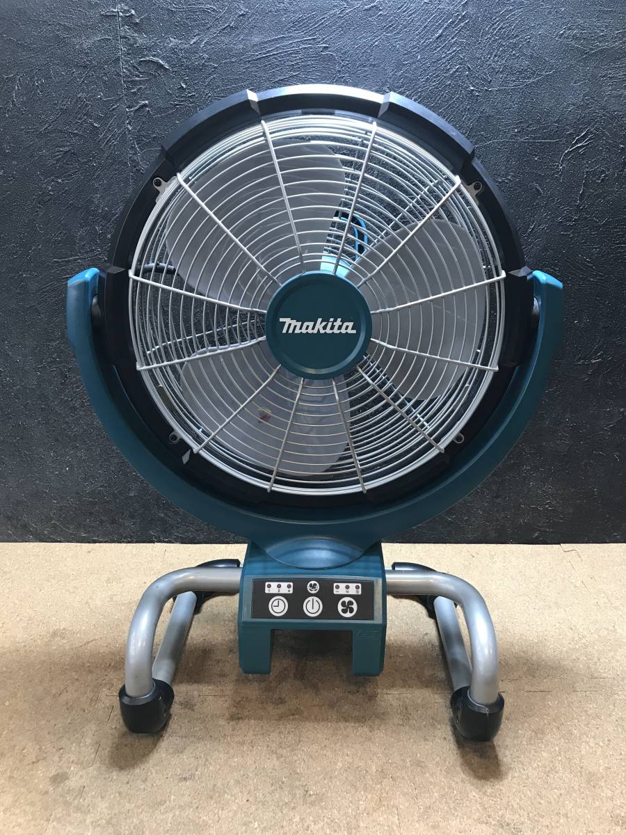 ◇中古美品◇ makita/マキタ 充電式産業扇 CF300D 扇風機 コードレス