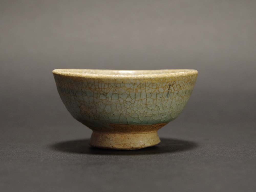 宋胡録盃硝子釉美事スンコロク青磁盃酒呑酒盃酒杯猪口貴重名品茶道具煎茶道具茶陶古美術愛好家蒐集品