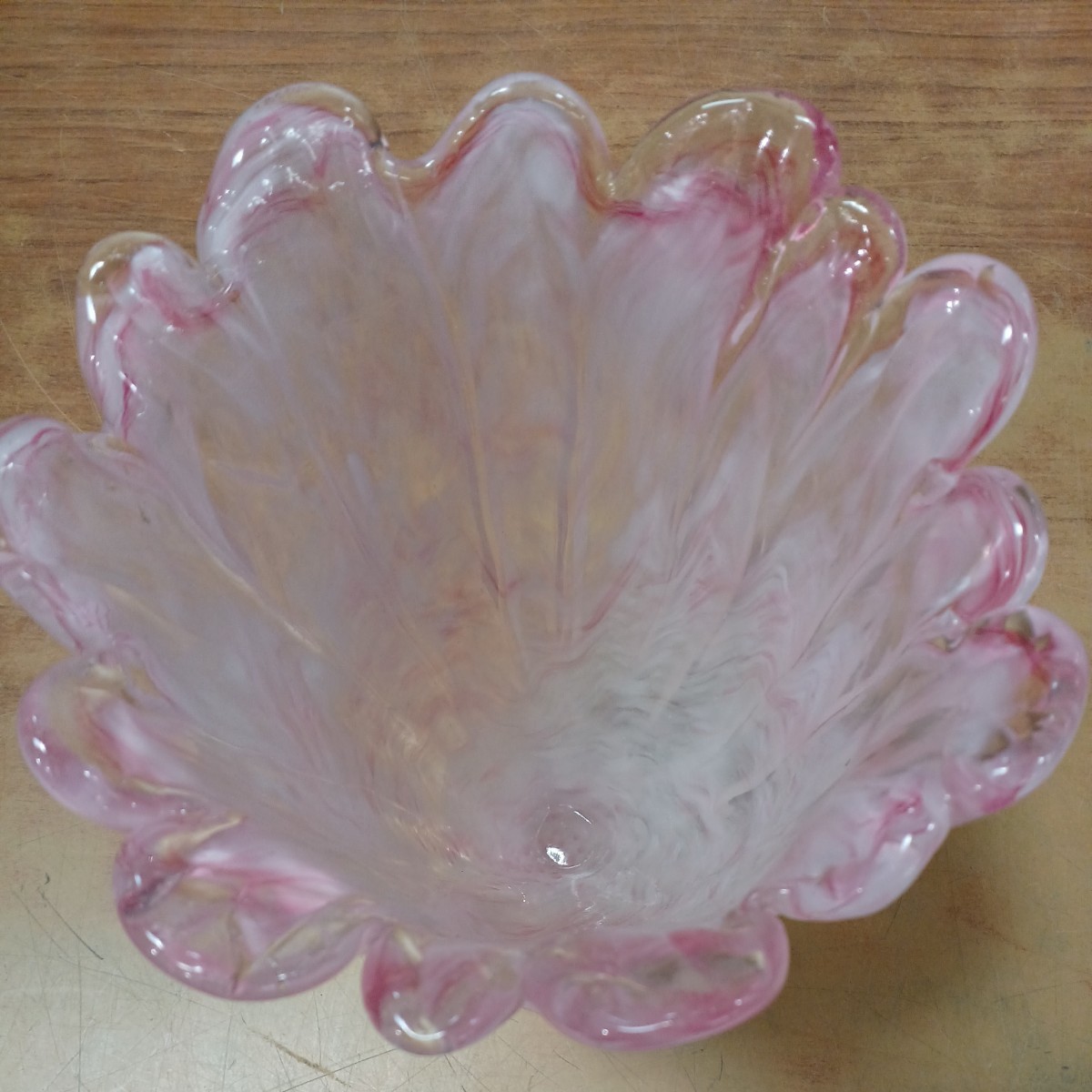 IWATA GLASS 昭和レトロ 花瓶 岩田ガラス 岩田硝子 台座付き 花型