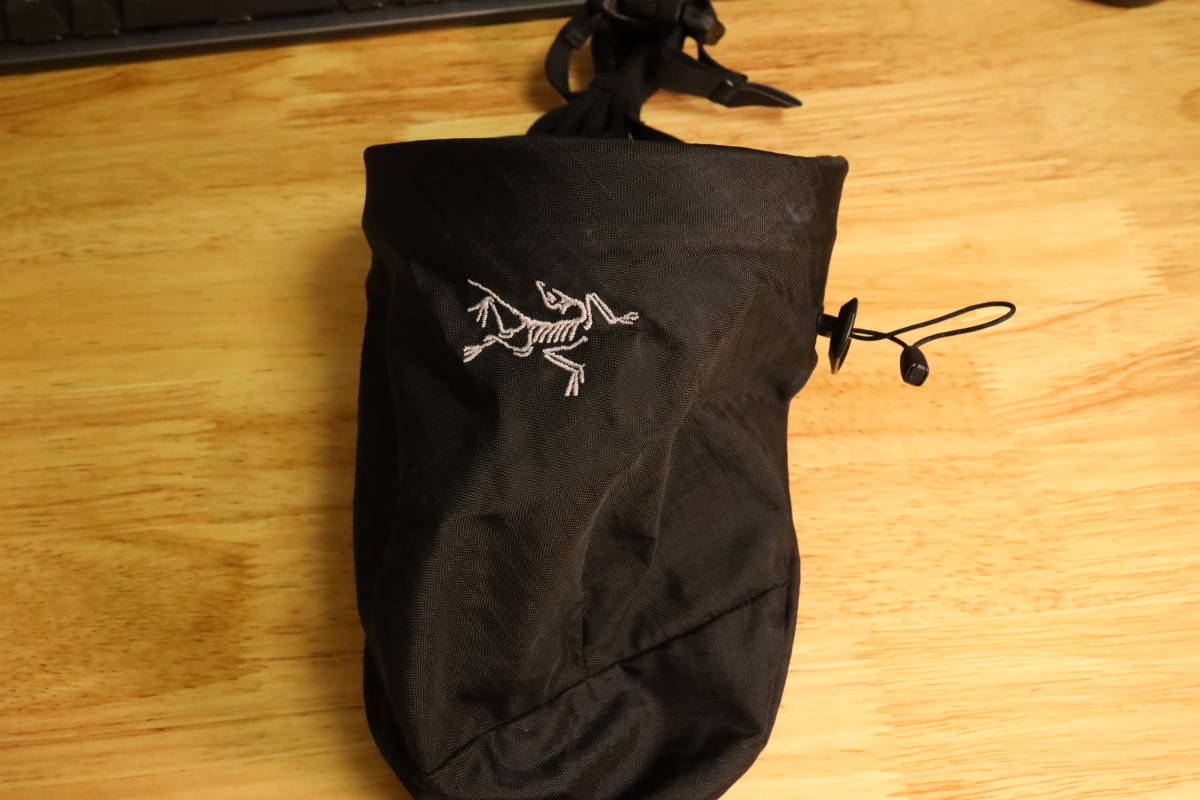 ■■中古品　ARC'TERYX Ion Chalk Bag （Large Black） アークテリクス アイオン チョークバッグ