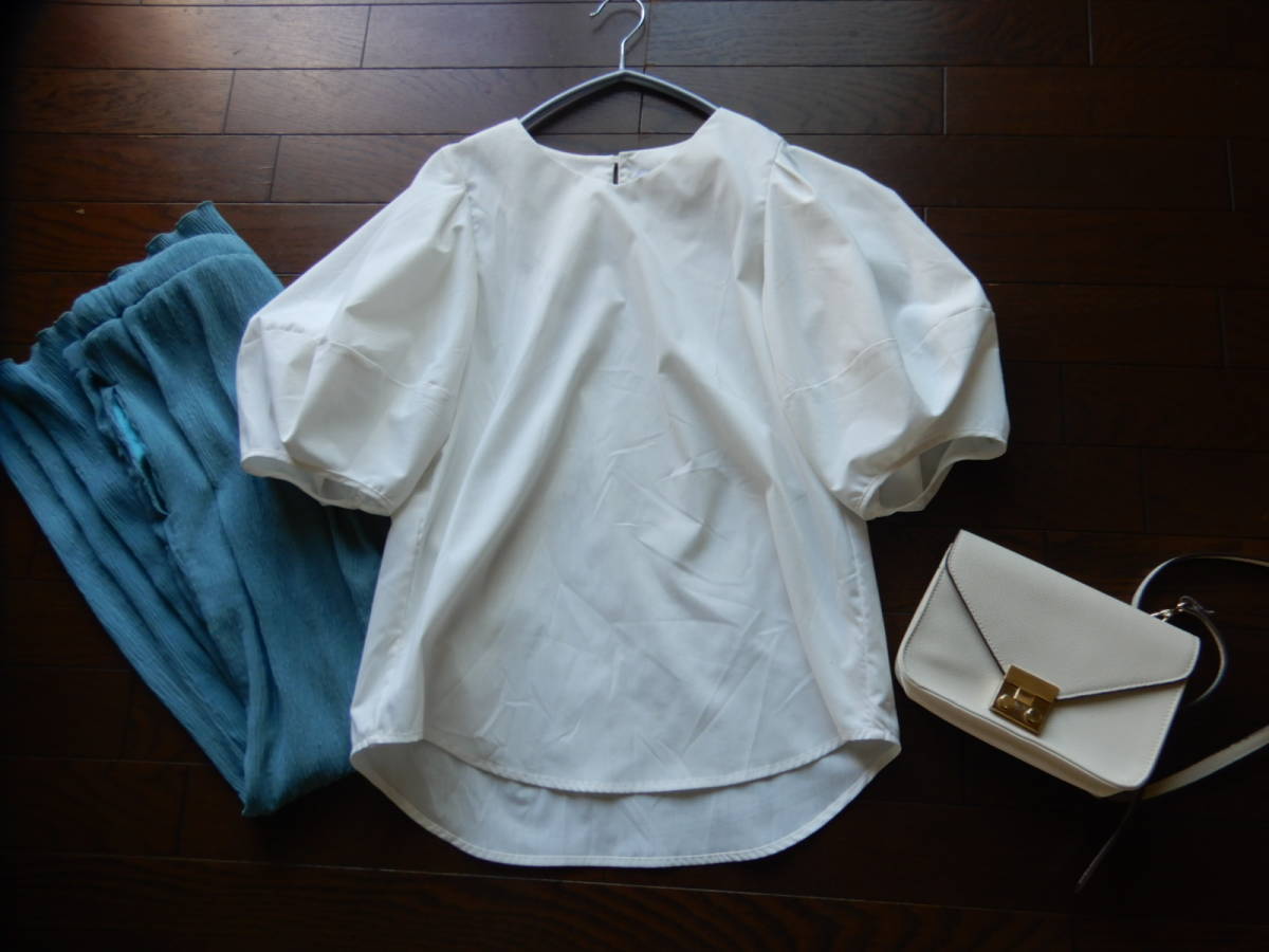 【SIMPLICITE/シンプリシテェ】’21　洗える　大人可愛いボリュームタックスリーブ5分袖ブラウス　白　IENA・スピック