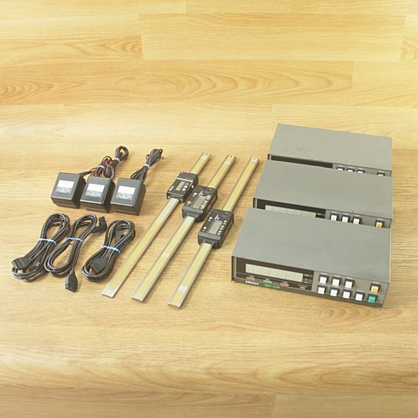 【人気SALE，豊富な】 ミツトヨ SD-D2 572-021 SD-30B 572-423 リニアスケール デジタルカウンター(光学測定器)｜売買されたオークション情報、yahooの商品情報をアーカイブ公開 - オークファン 光学測定器