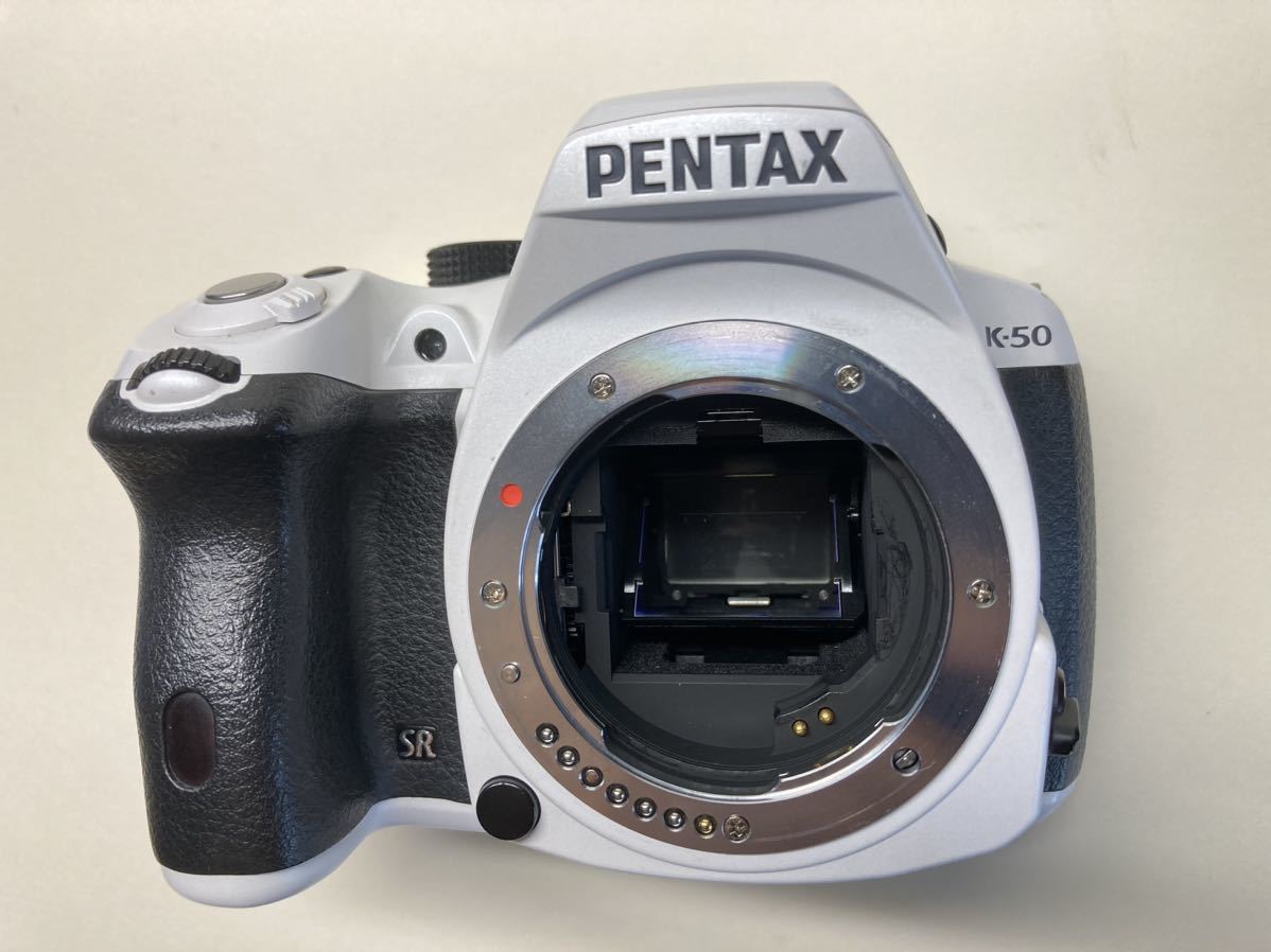 【動作確認済み】PENTAX K-50 赤外改造機 ボディー 付属品付き PENTAX ペンタックス k-50 通電 ジャンク扱い ピンク レンズキット K