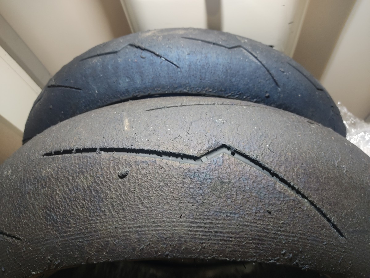 ピレリ スーパーコルサ SC1 F120/70 R200/55 20/21年製 ZX10R YZF R1 CBR