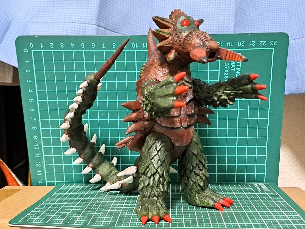 ウルトラ怪獣ソフビシリーズ 大蟹超獣キングクラブ 改造リペイント完成 