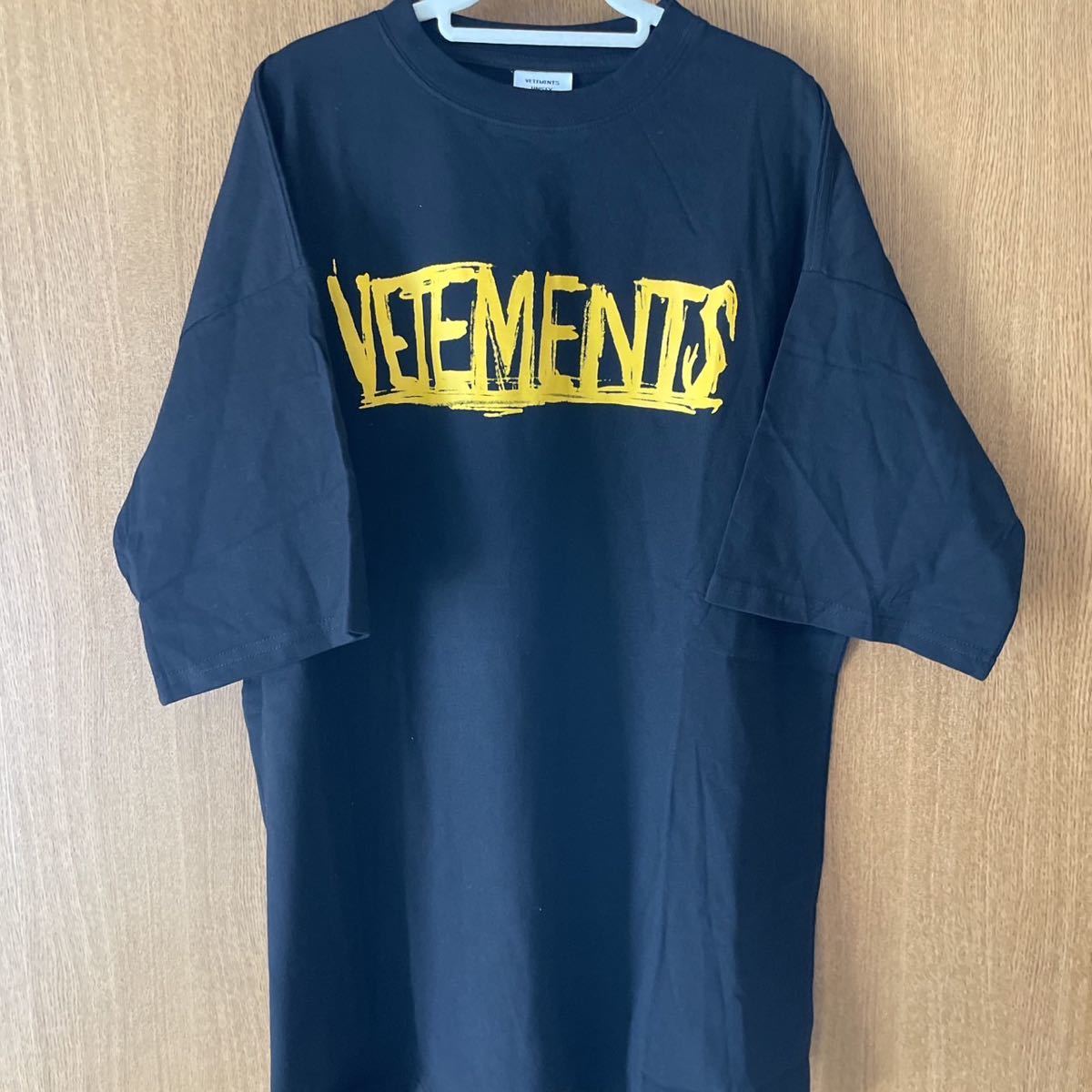 VETEMENTS ヴェトモン ベトモン tシャツ 半袖 ロンT イエロー ブラック 