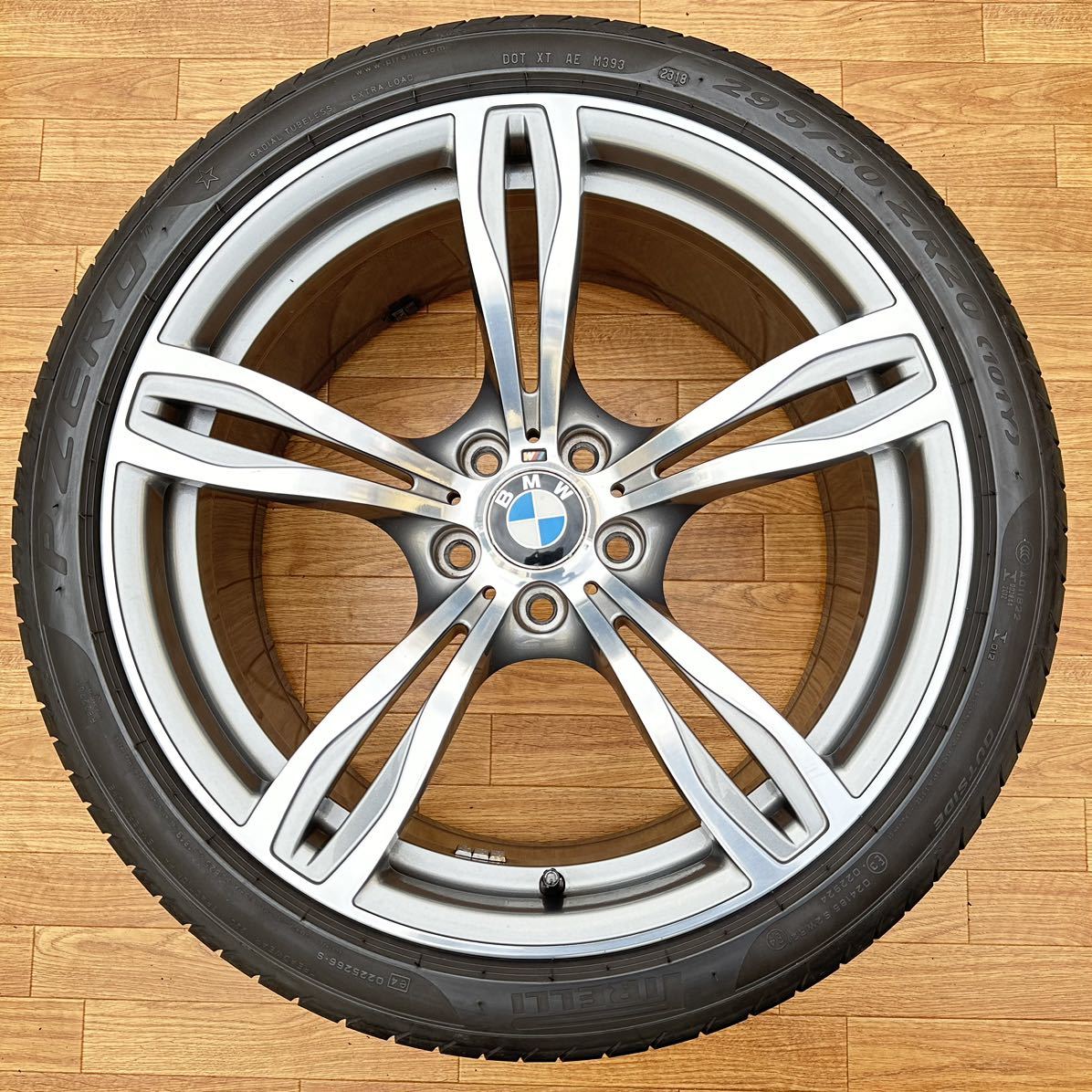 BMW F10 M5スタイリング 343M純正 20インチ ホイール☆PIRELLI 